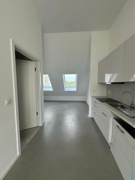 Wohnen mit Charakter: Erstbezug im Dachgeschoss in Berlin-Wedding — photo 1